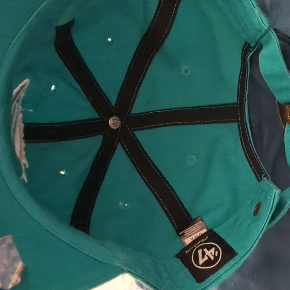 Dolphins cleanup NFL hat snapback never been worn adjustable size - Picture 7 of 8